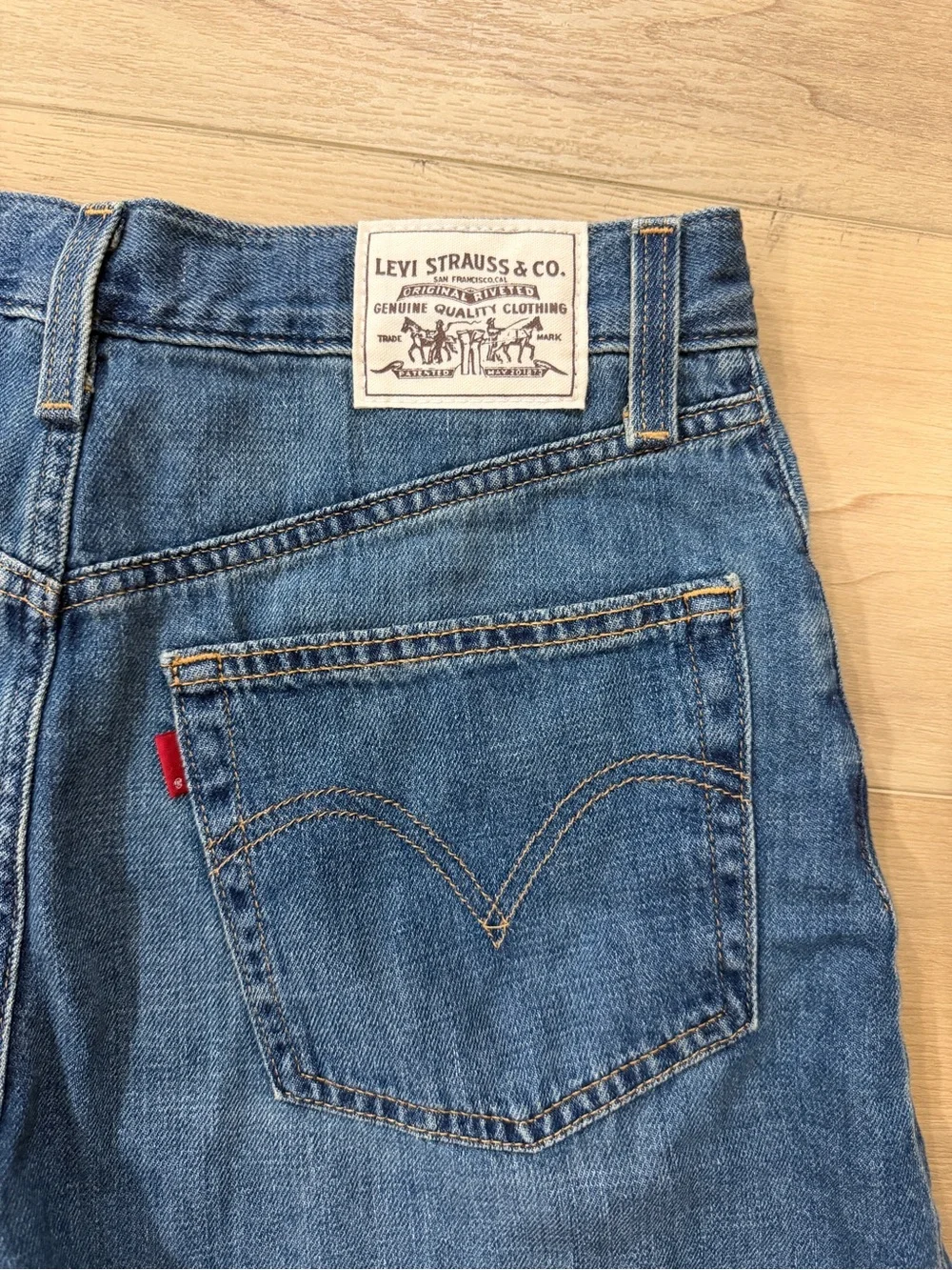 Levi’s High Baggy Shorts—Size 29